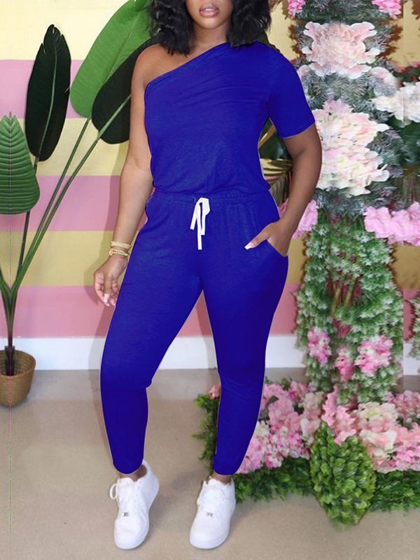 One-Shoulder-Jumpsuit mit Kordelzug – Ausverkauf