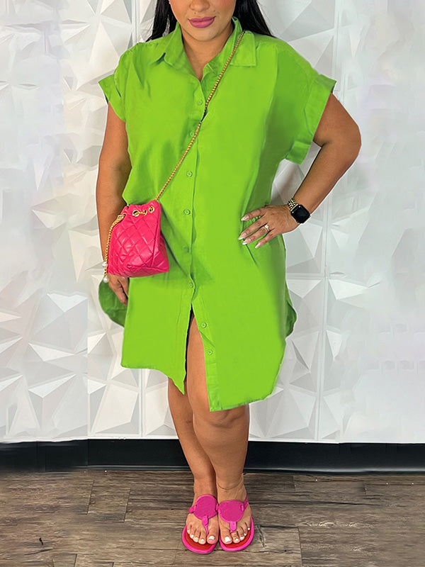 Robe chemise unie boutonnée sur le devant