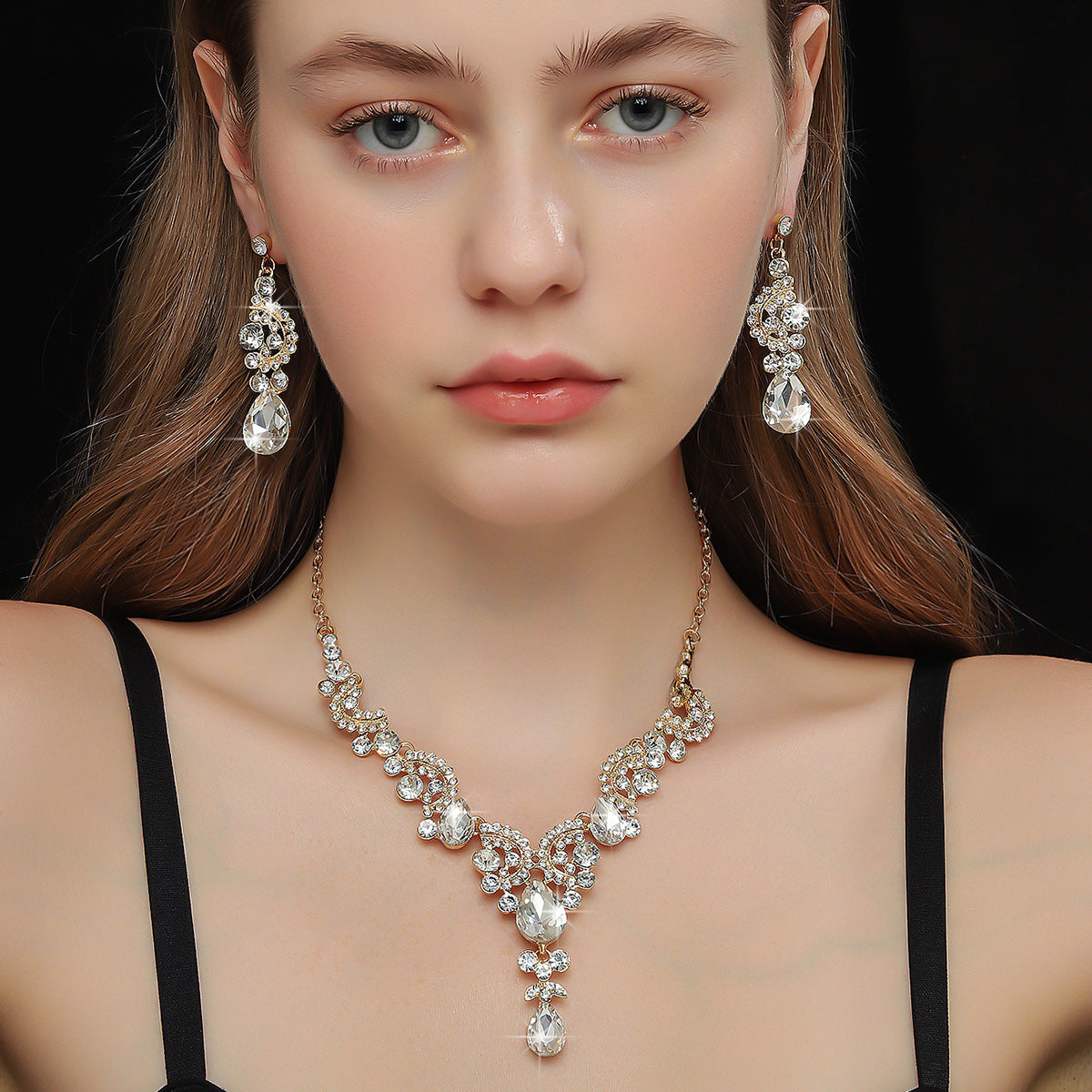Wedding Party Premium Vintage Necklace Set