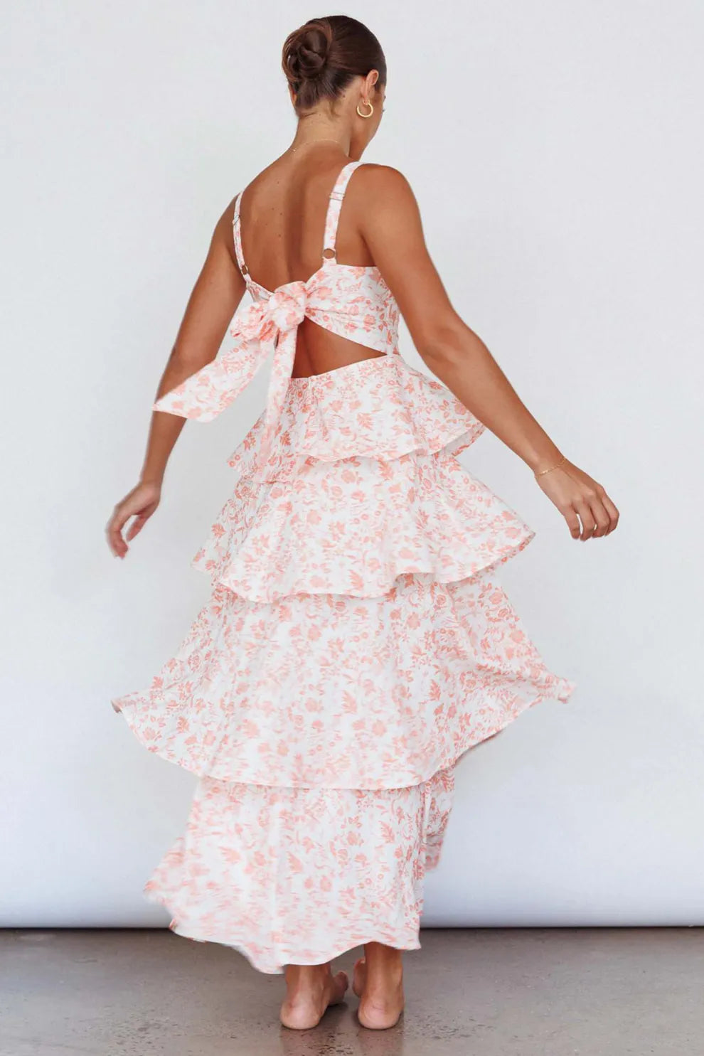 Floral Print Tie up Tiered Midi Dress