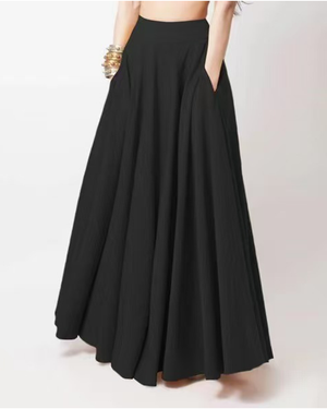 The Solid Pocket Flared Skirt