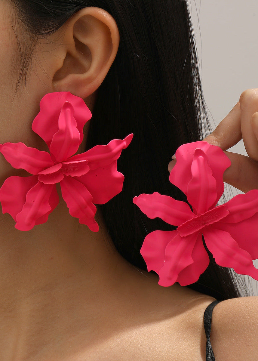 Fashionable Petal Earrings