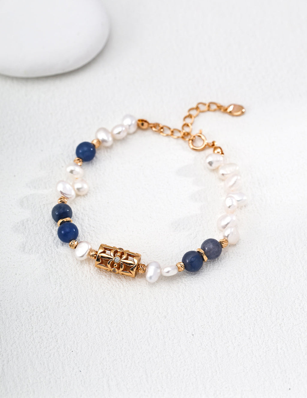 Four Leaf Flower Blue Jade Pearl Bracelet
