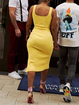 Robe fendue sans manches à col carré - Soldes