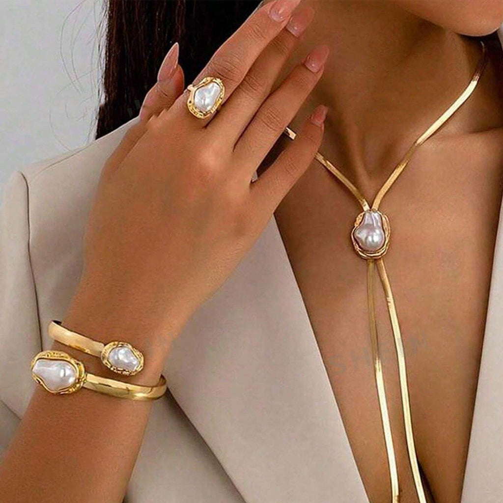 Baroque Pearl and Metal Pendant Necklace Set