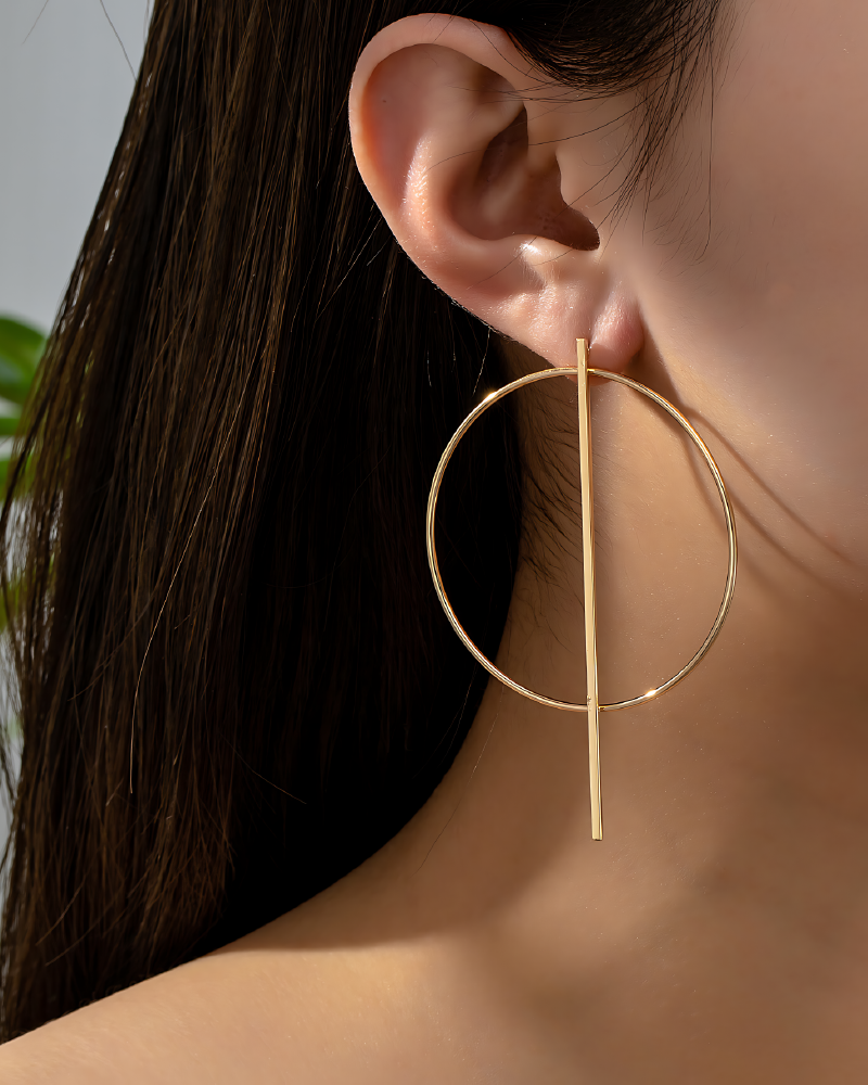 Radius Earrings Gold