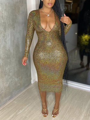 Indiebeautie – Glitzerndes Kleid mit V-Ausschnitt