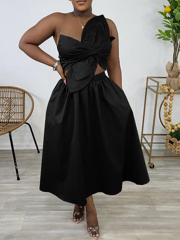 Robe à découpes florales