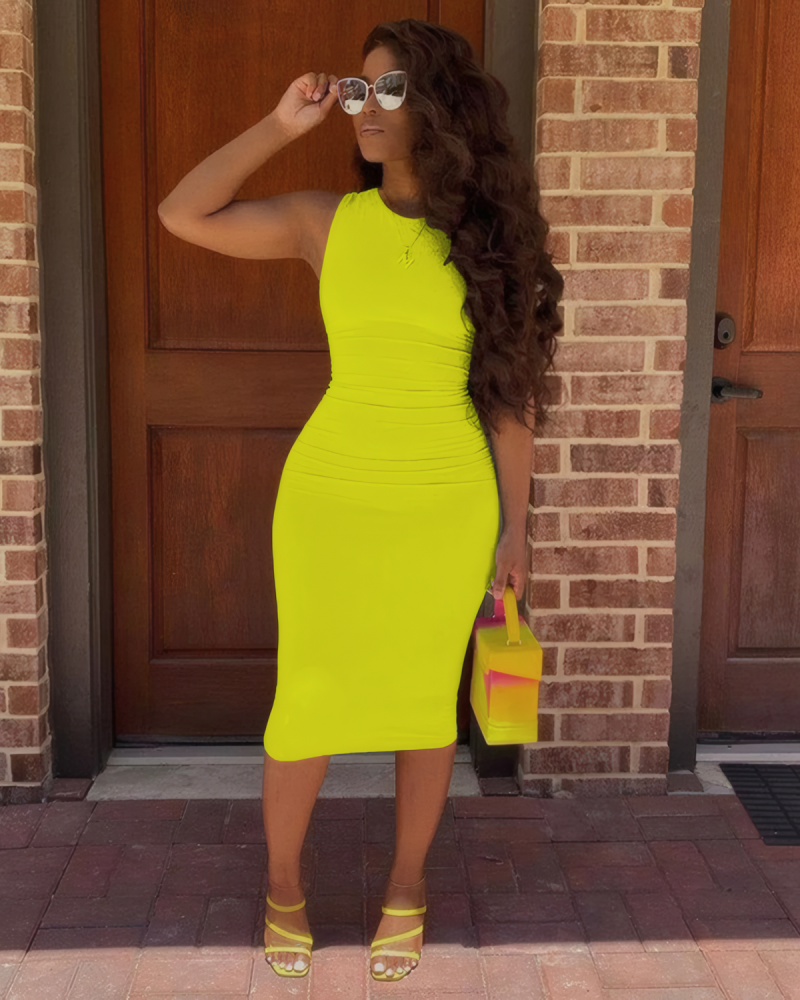 Solid Ease Sleeveless Midi Dress