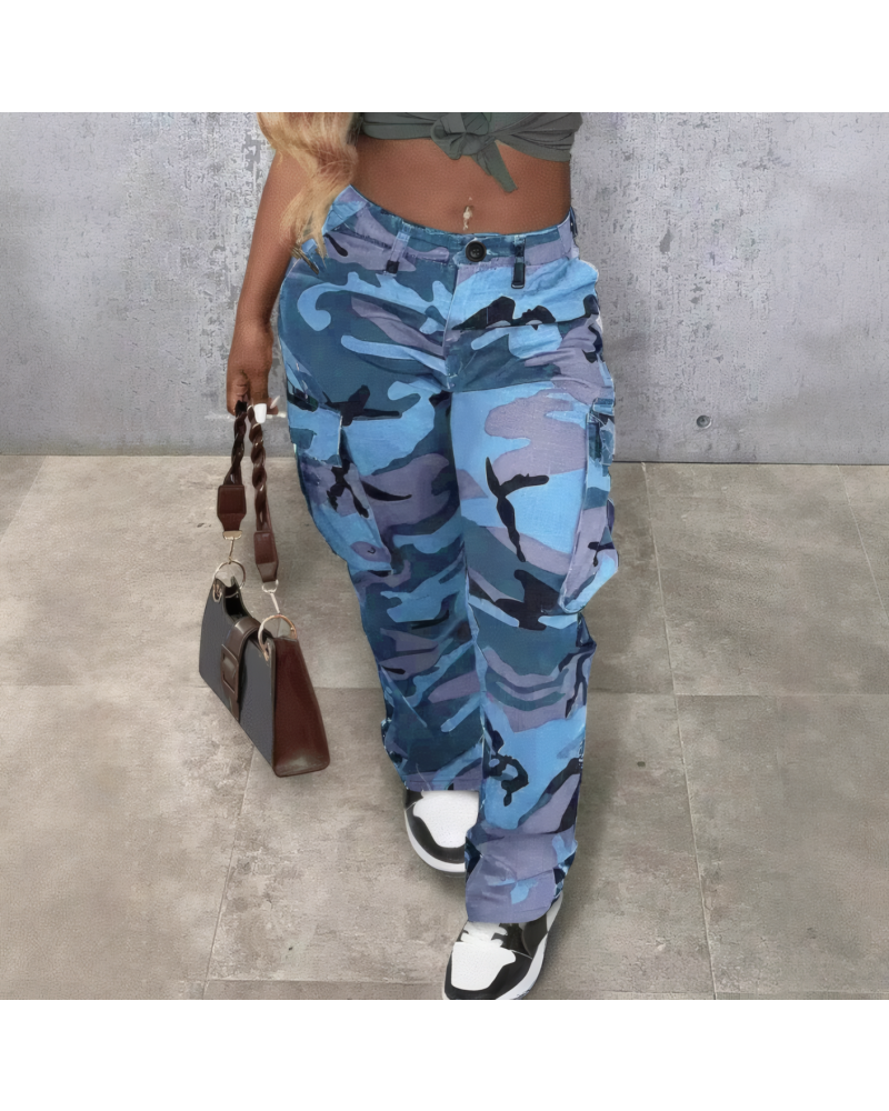 High Waisted Camouflage Cargo Pants