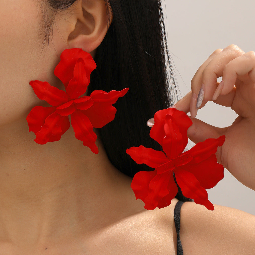 Fashionable Petal Earrings