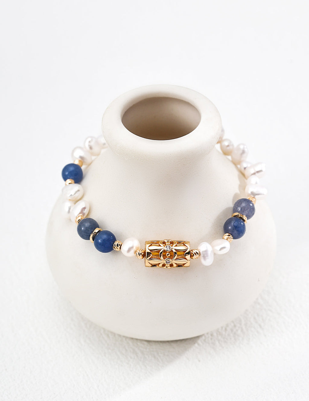 Four Leaf Flower Blue Jade Pearl Bracelet
