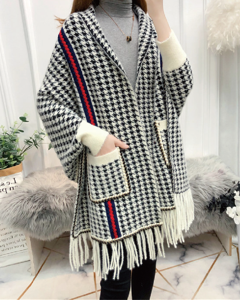 Rich Auntie Poncho White One size fits to 2XL