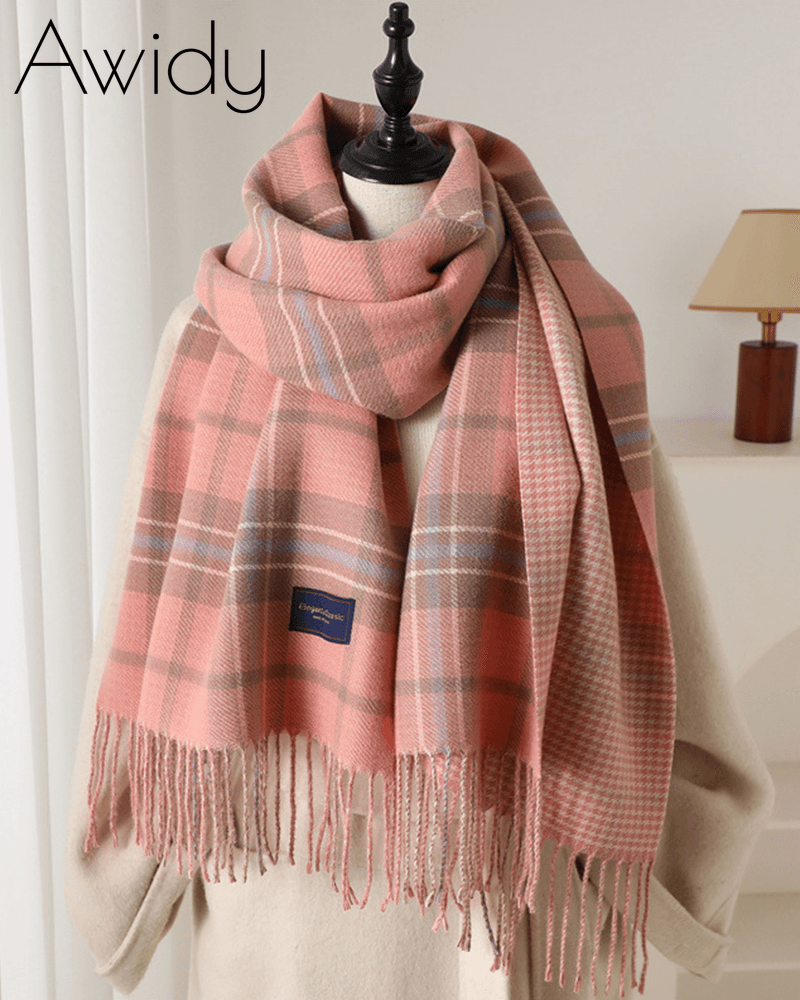 Gentle Weave Fringe Scarf