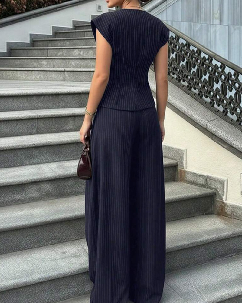 Confident Line Stripe Set