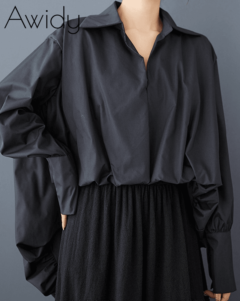 Depth in Motion Bubble Shirt