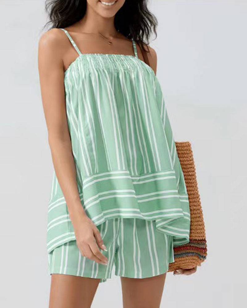 Striped Breeze Set Light Green