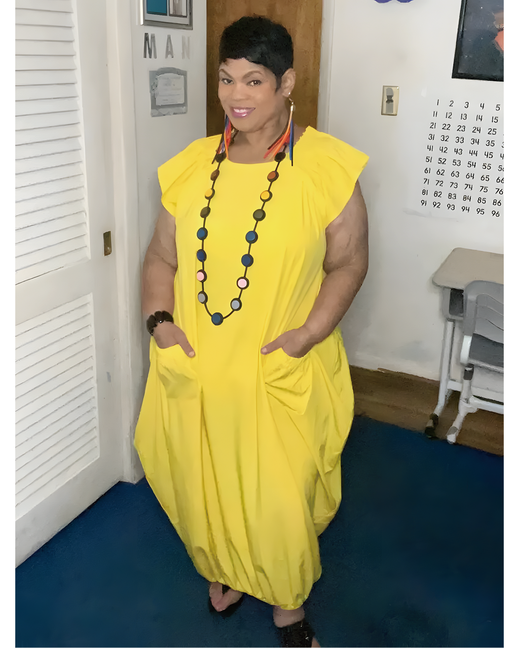 GOOD COLORS BUBBLE DRESS