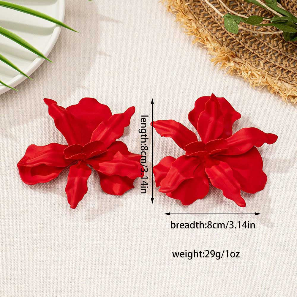 Fashionable Petal Earrings