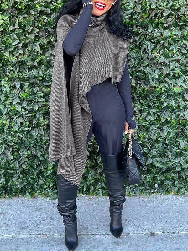 Cape en tricot à col roulé asymétrique