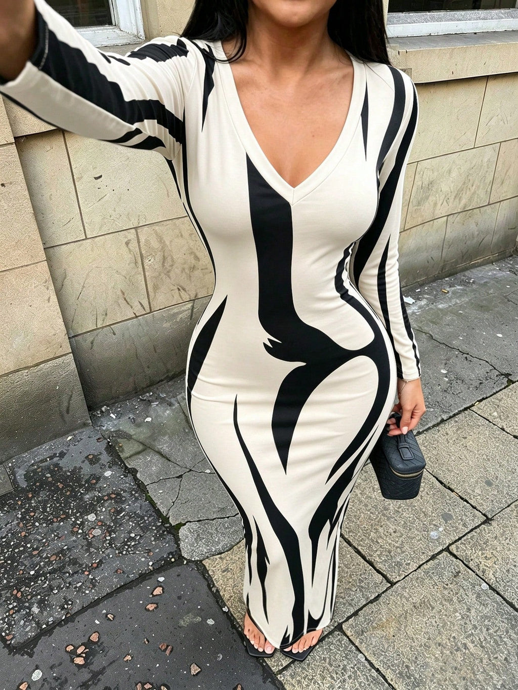 V-Neck Long-Sleeve Pleated Dress for Autumn