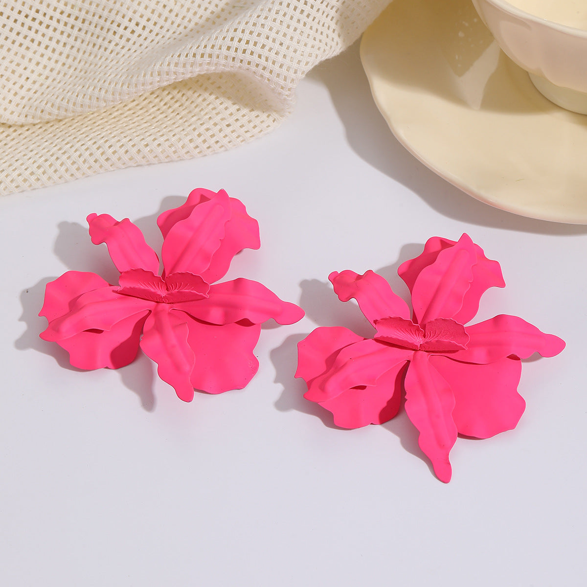 Fashionable Petal Earrings
