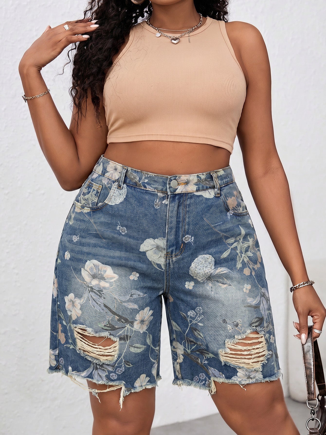 Plus Size Ripped Printed Denim Shorts for Casual Wear