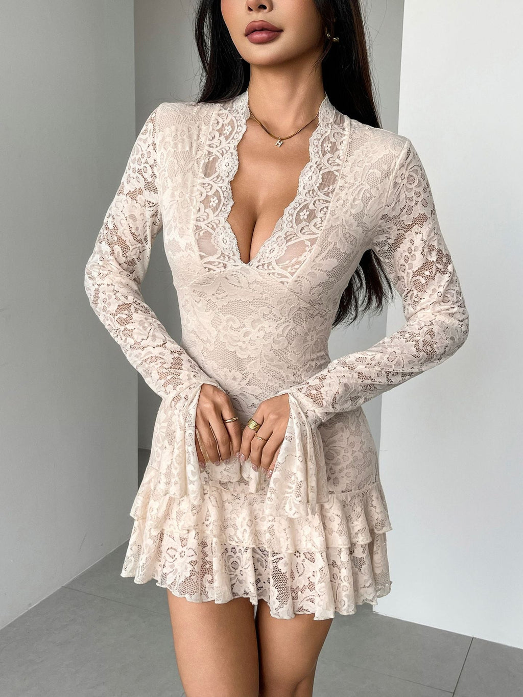 V-neck Double-Layer Ruffled Slim-Fit Bodycon Dress