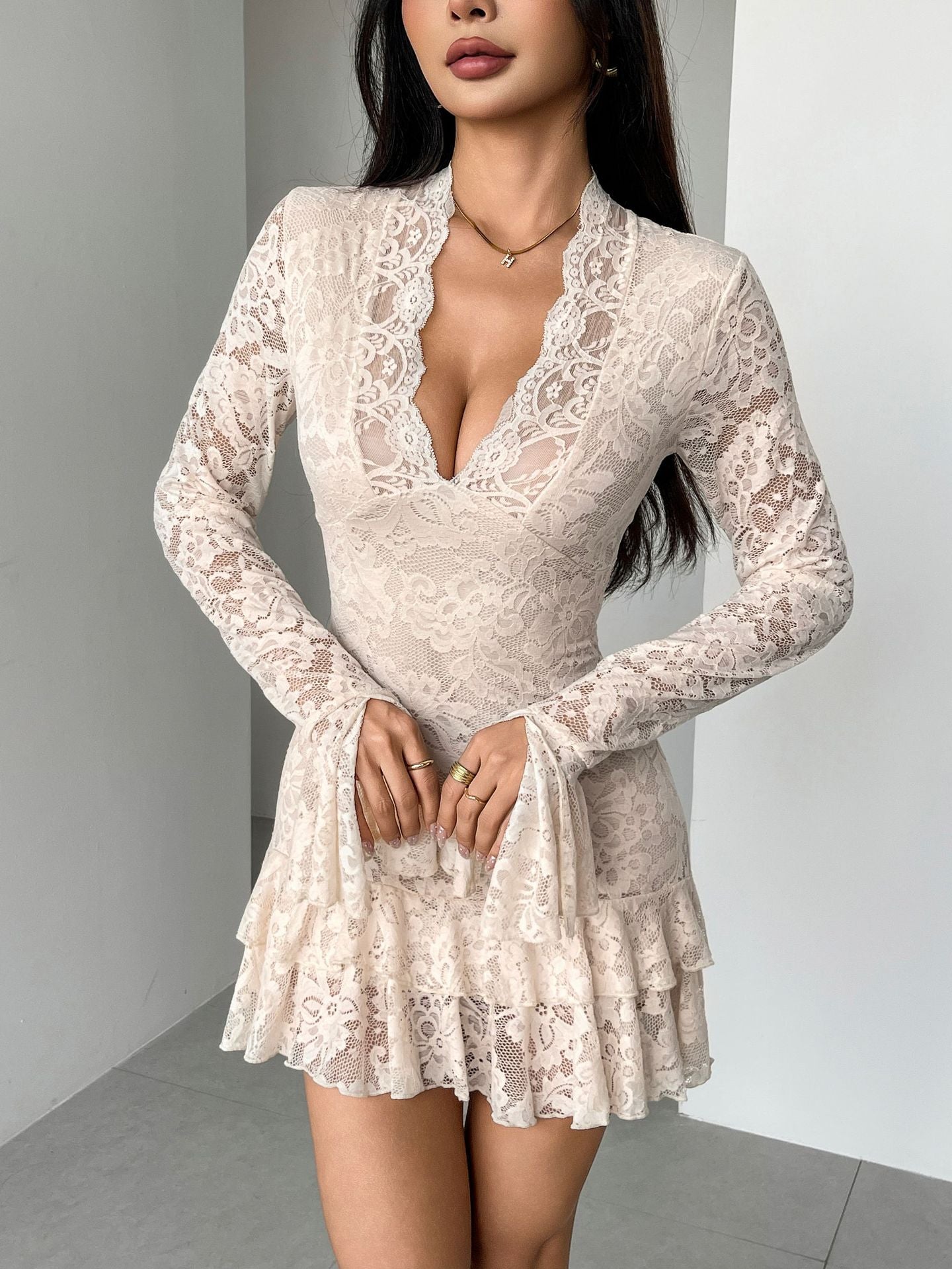 V-neck Double-Layer Ruffled Slim-Fit Bodycon Dress