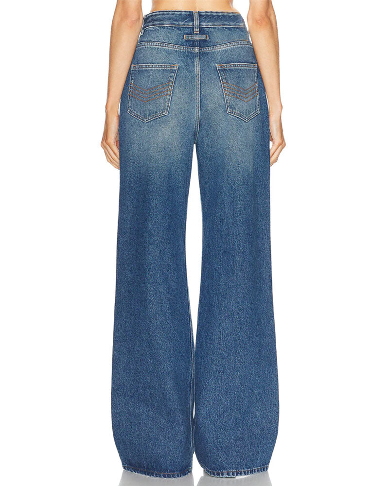 Jean large à boutons