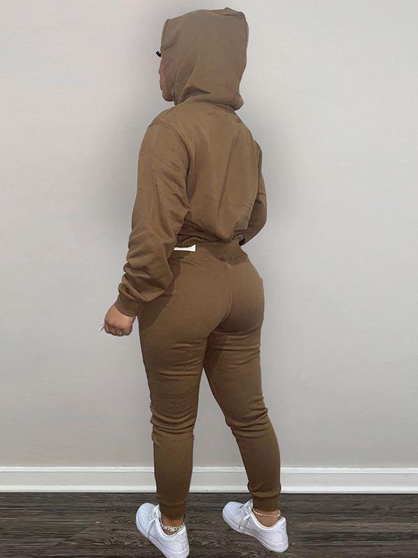 Ensemble sweat à capuche et pantalon uni - Liquidation