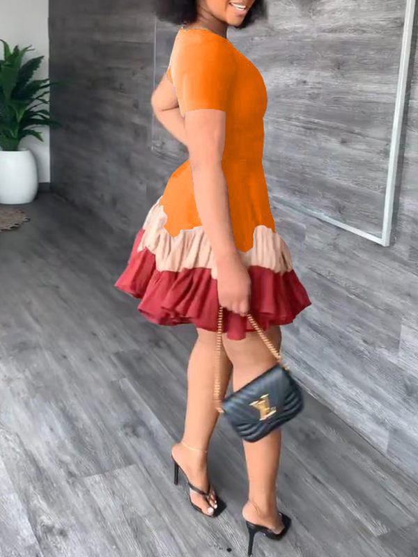 Rüschenkleid mit Farbblockdesign – Ausverkauf