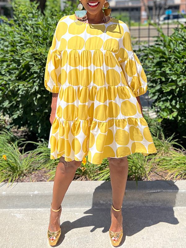Indiebeautie – Gepunktetes Rüschenkleid