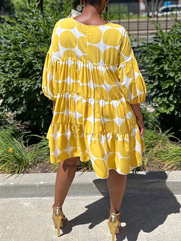 Indiebeautie – Gepunktetes Rüschenkleid