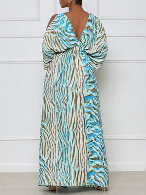 Bedrucktes Kleid mit Cold-Shoulder-Schlitz