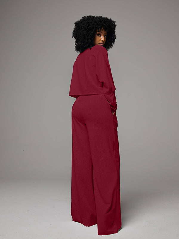 Set aus Sweatshirt mit offenem Schnitt und Hose mit weitem Bein