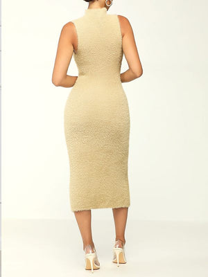 Robe duveteuse sans manches - Liquidation