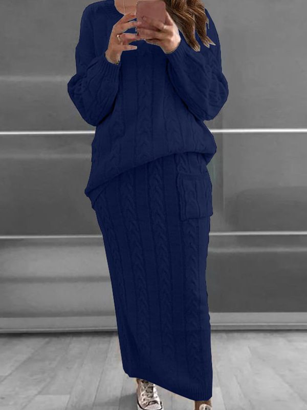 Ensemble pull et jupe en maille torsadée