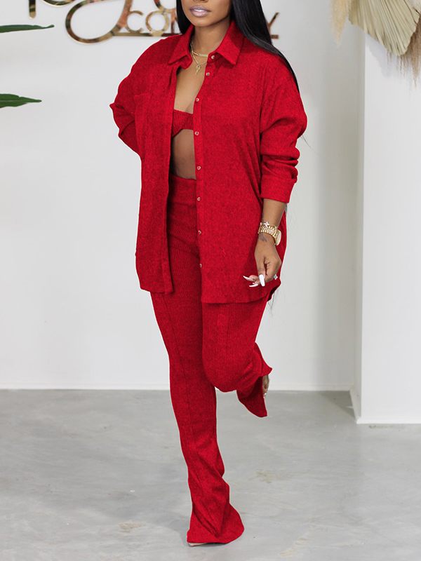 Ensemble trois pièces avec chemise en tricot