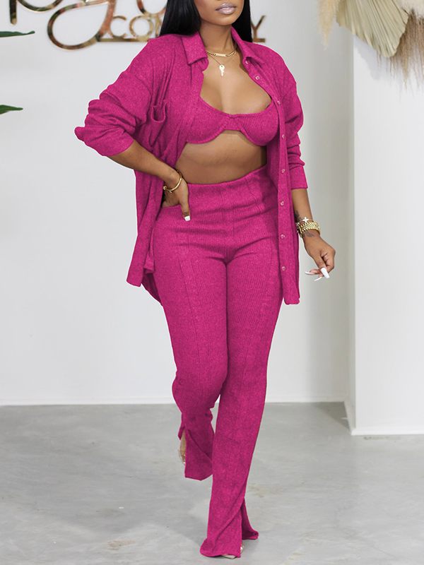 Ensemble trois pièces avec chemise en tricot