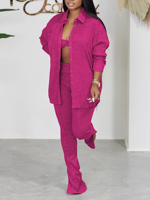 Ensemble trois pièces avec chemise en tricot