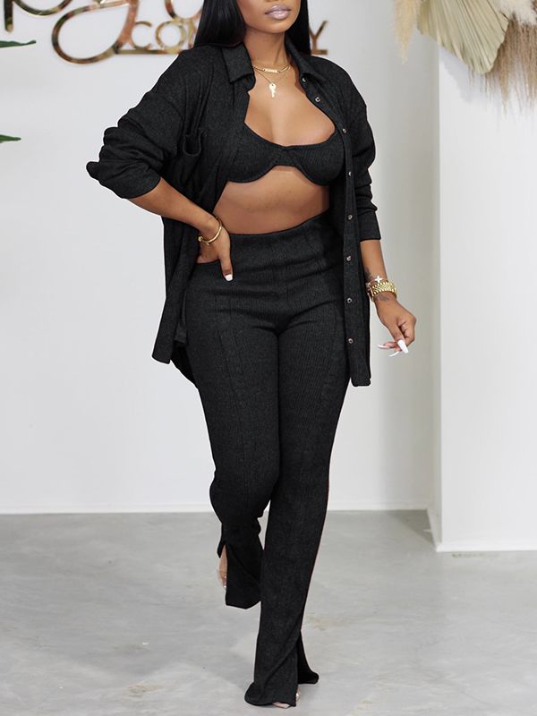 Ensemble trois pièces avec chemise en tricot