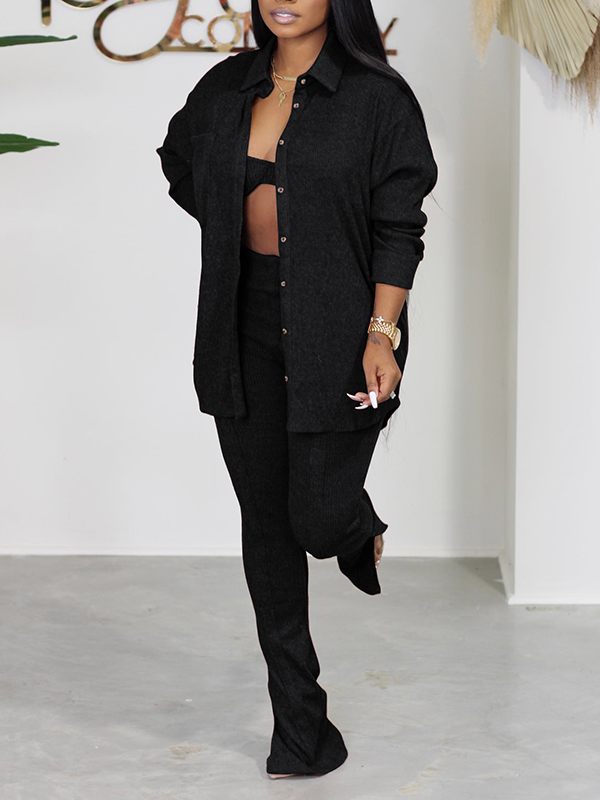 Ensemble trois pièces avec chemise en tricot