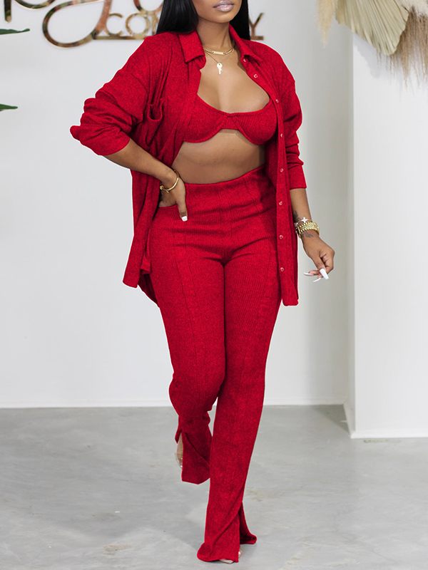 Ensemble trois pièces avec chemise en tricot