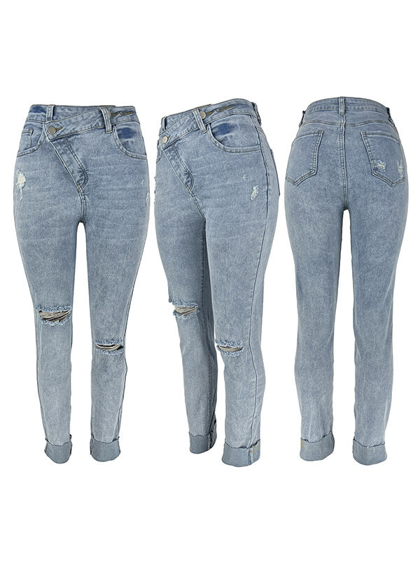 Indiebeautie – Asymmetrische Jeans mit Rissen