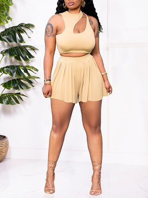 Set aus Tanktop und Shorts mit einfarbigem Cut-Out – Ausverkauf