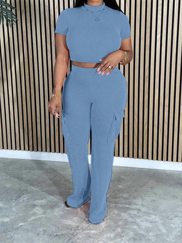 Ensemble t-shirt uni et pantalon cargo Indiebeautie