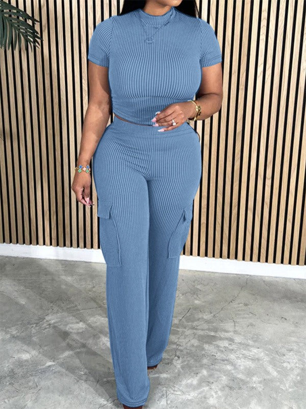 Ensemble t-shirt uni et pantalon cargo Indiebeautie