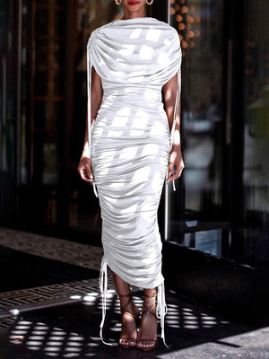 Indiebeautie – Einfarbiges Kleid mit Kordelzug und Rüschen