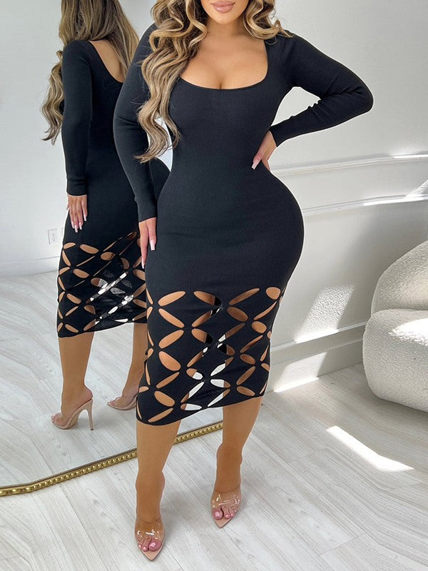 Indiebeautie – Figurbetontes Kleid mit einfarbigem Ausschnitt